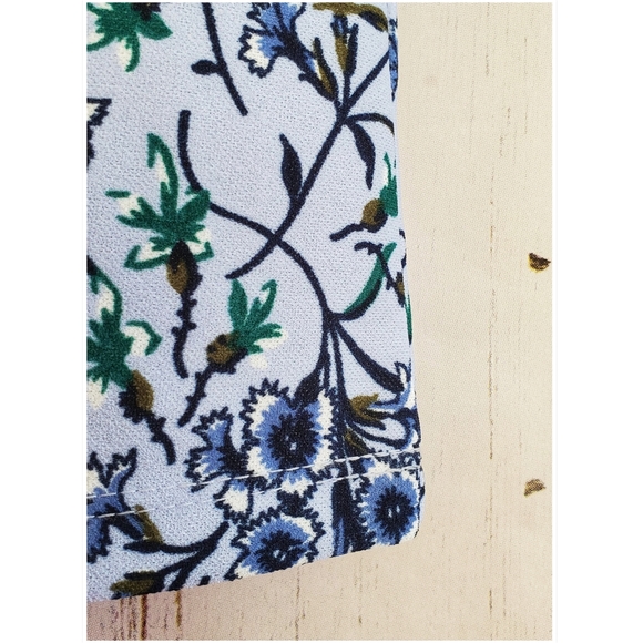 ᴀɴɴ ᴛᴀʏʟᴏʀ ғʟᴏᴡᴇʀ ᴘʀɪɴᴛ ᴛᴏᴘ - Picture 4 of 6